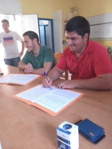 Momento de la firma del contrato