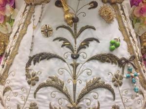 Detalle de la Cruz donada el 1977